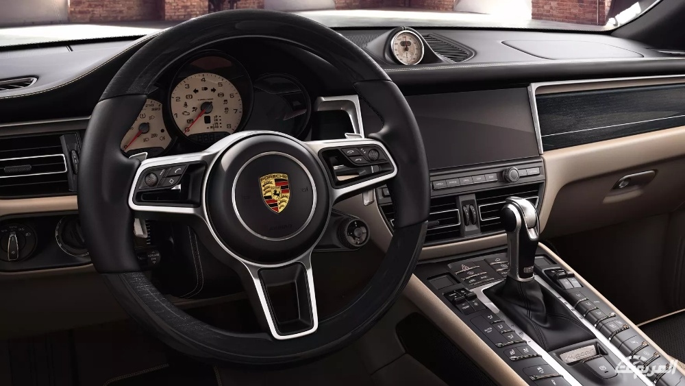 بورش-ماكان-2022-40