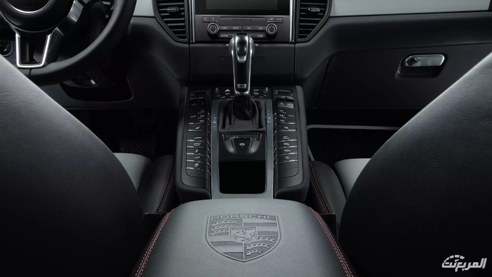 بورش-ماكان-2022-50