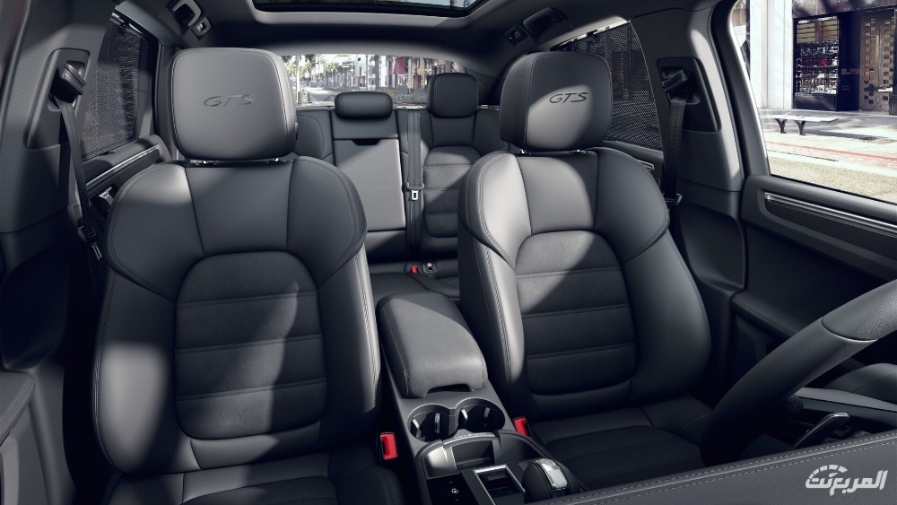 بورش-ماكان-2022-63