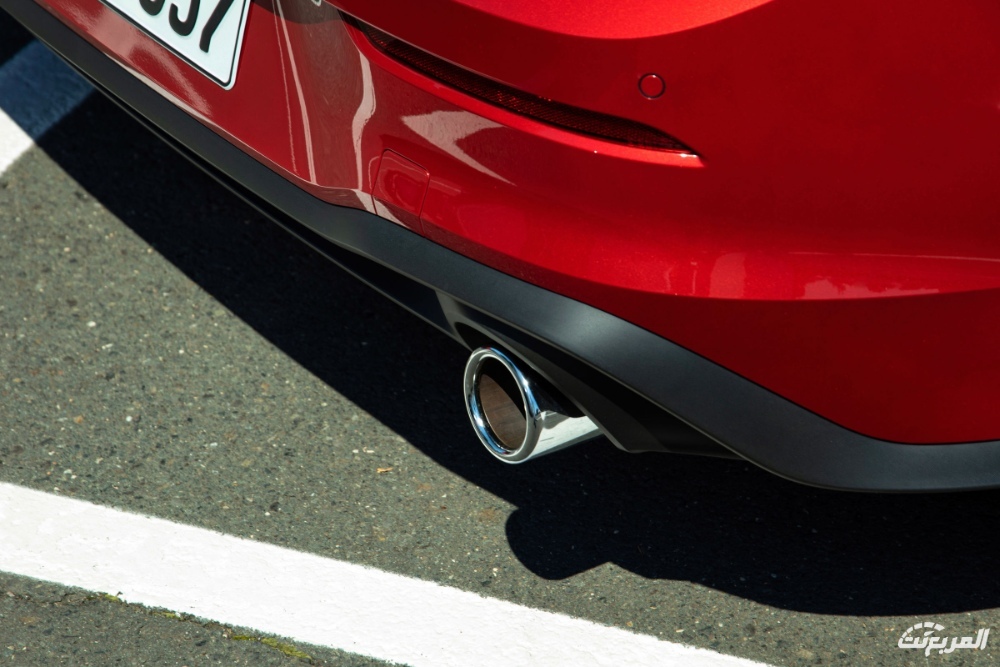 فولكس-واجن-جولف-gti-2022-14