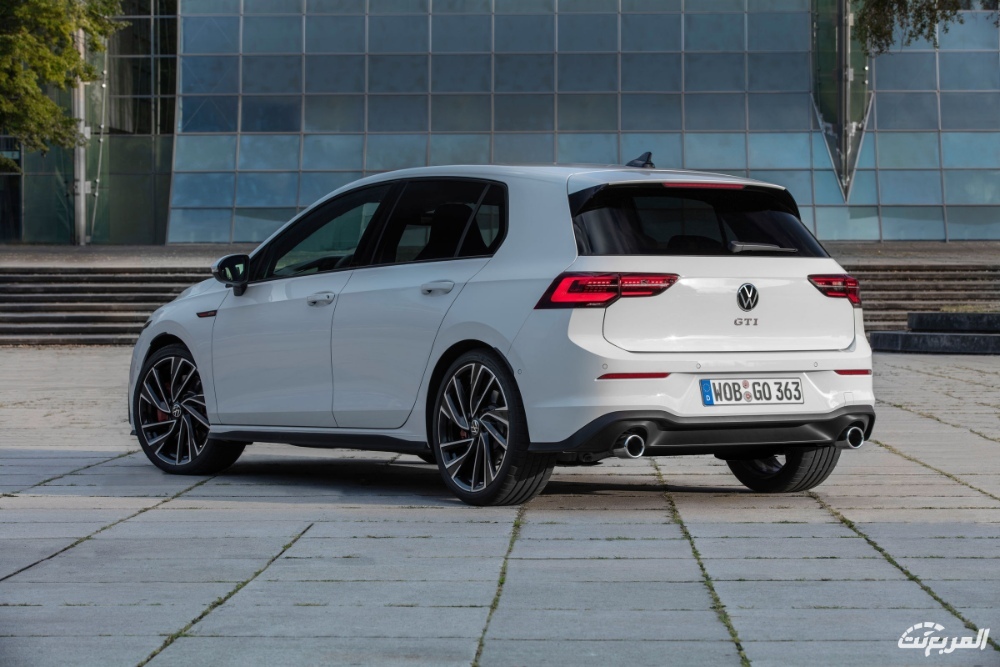 فولكس-واجن-جولف-gti-2022-15-4