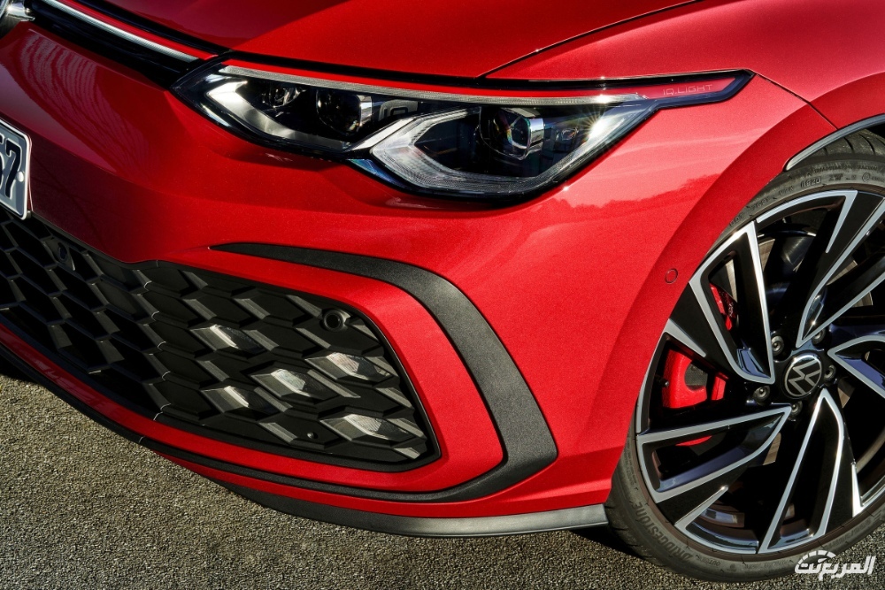 فولكس-واجن-جولف-gti-2022-9