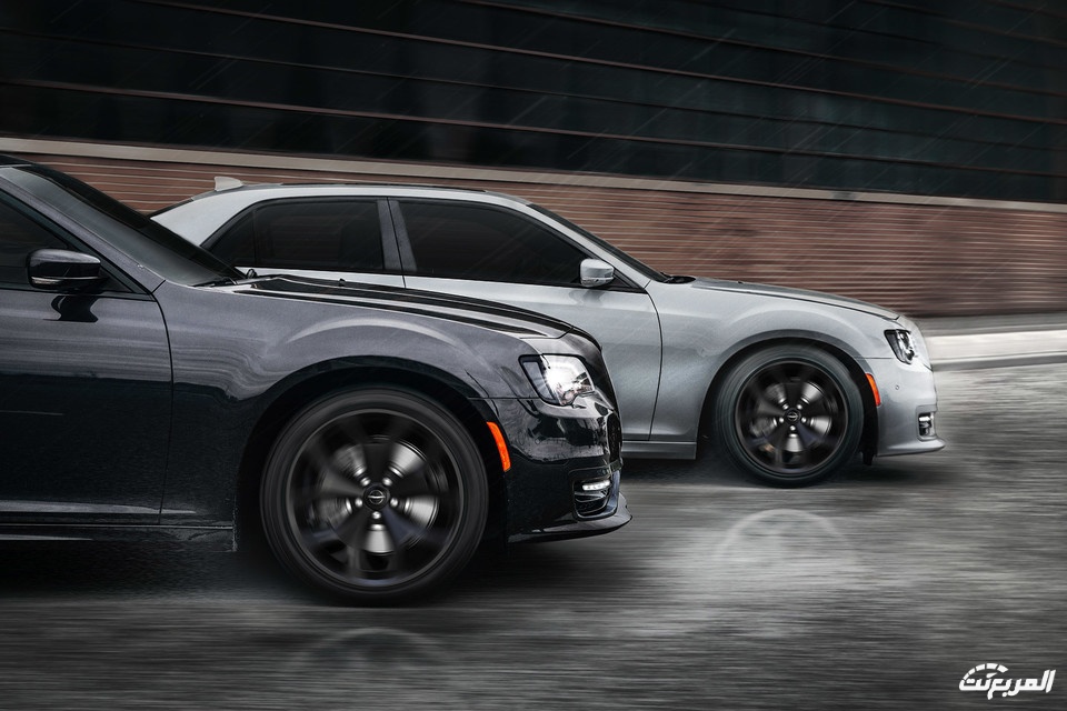 كرايسلر-300-2022-3