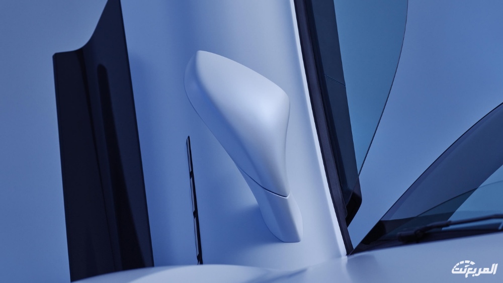 مازيراتي-mc20-2022-10