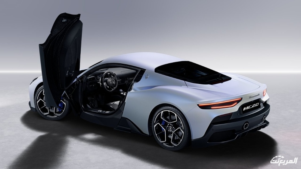 مازيراتي-mc20-2022-7
