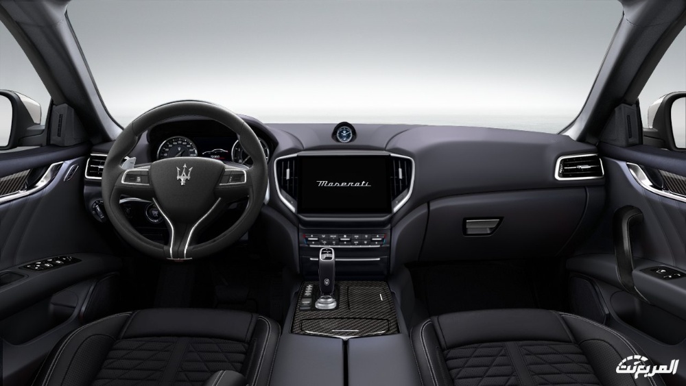 مازيراتي-جيبلي-2022-12