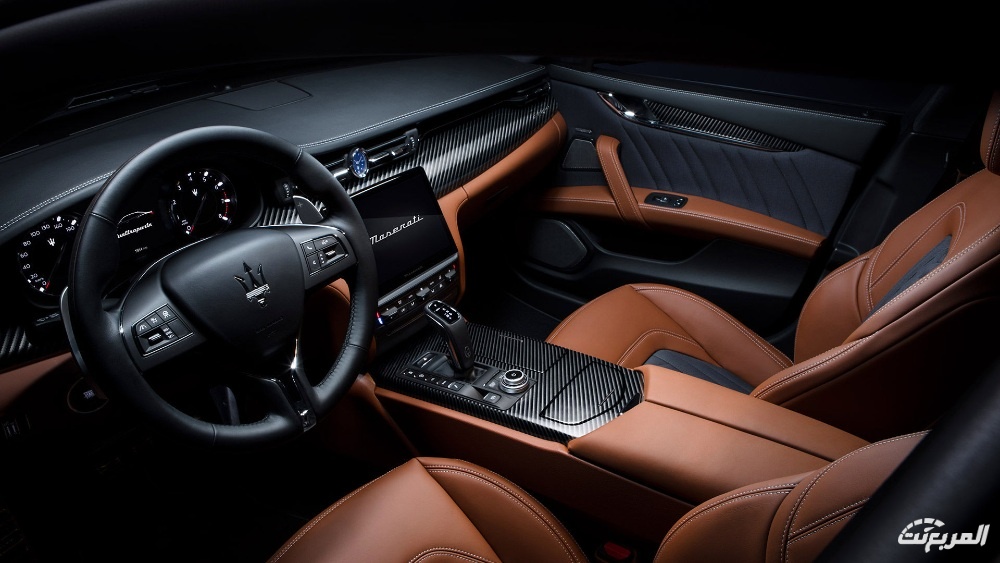 مازيراتي-كواتروبورتيه-2022-12