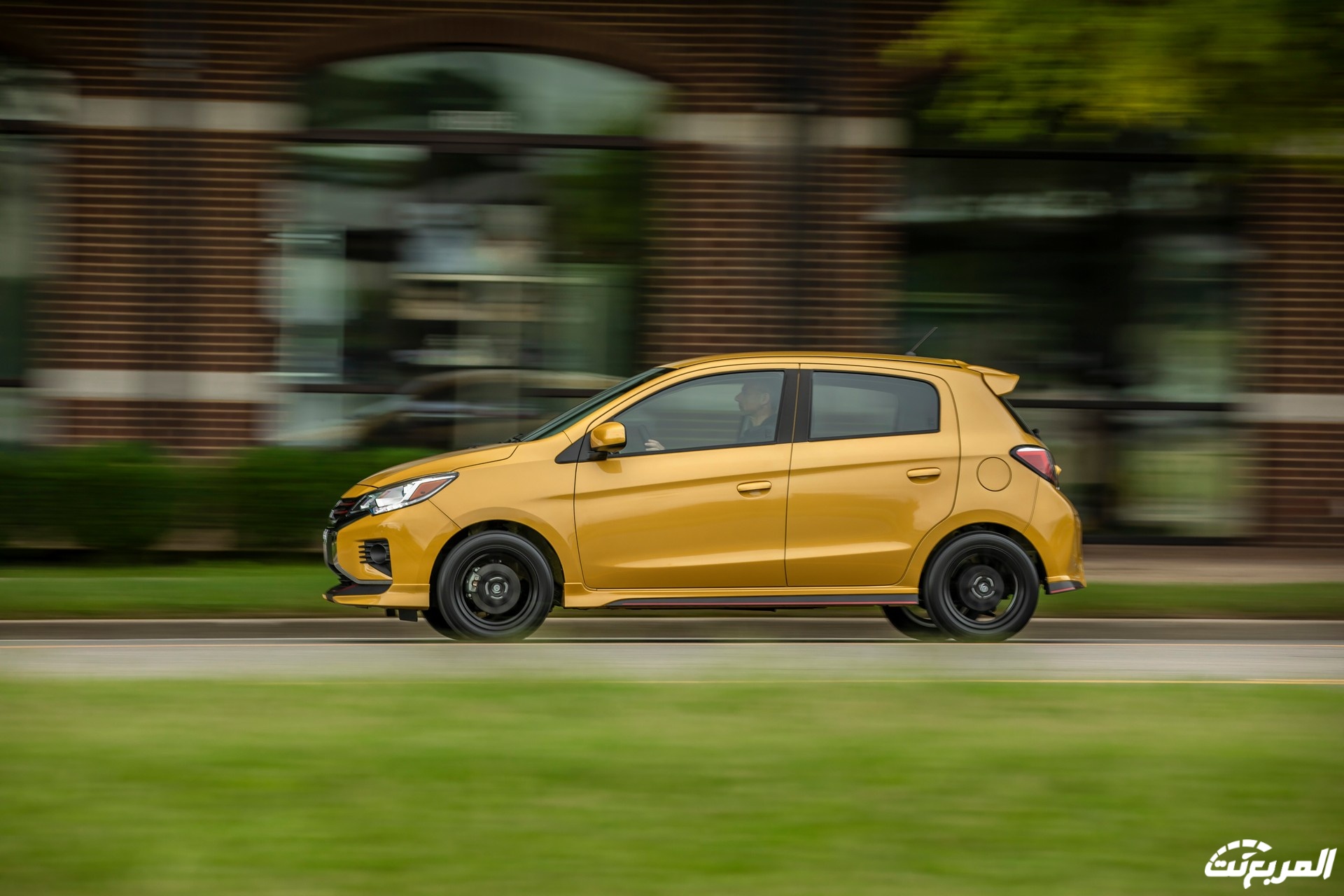 ميتسوبيشي-سبيس-ستار-2022-11