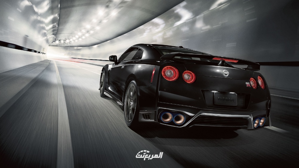نيسان-gtr-2022-4