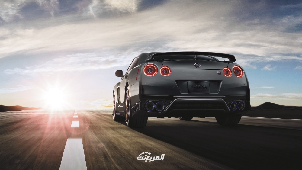 نيسان-gtr-2022-5