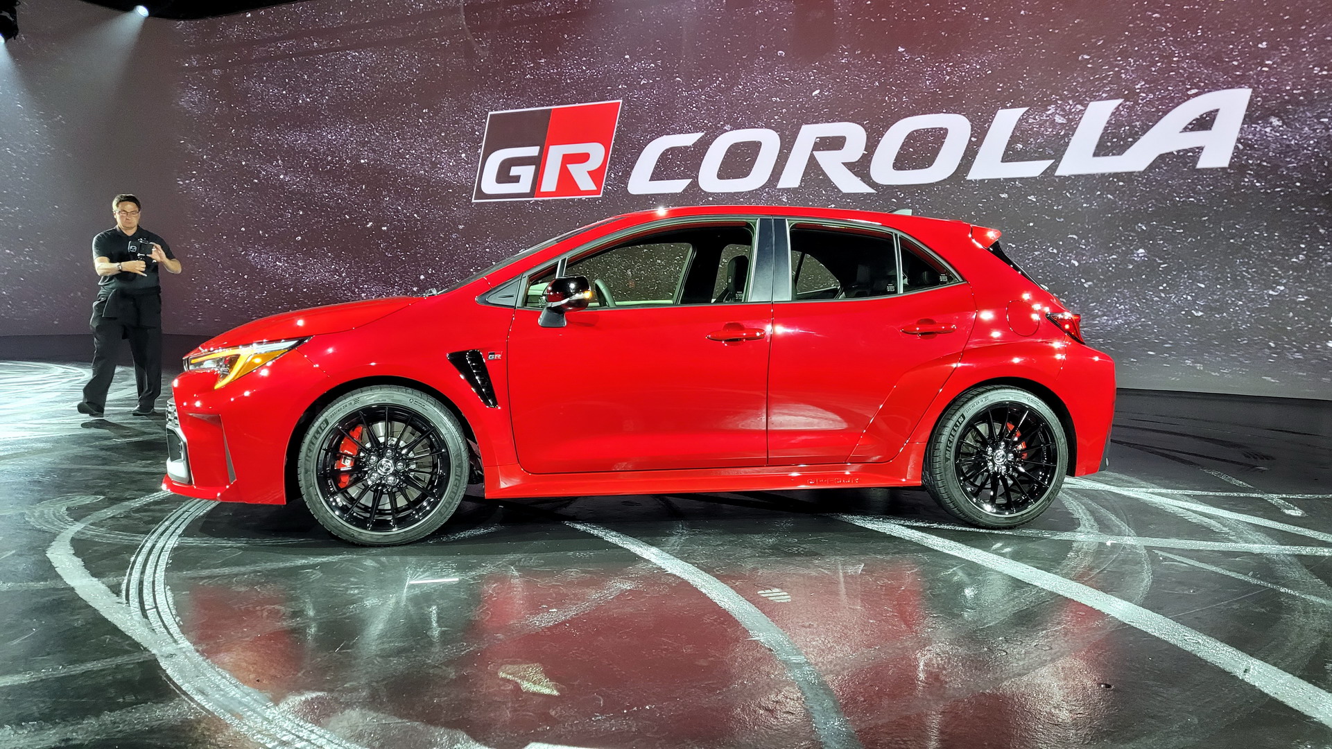 تويوتا GR كورولا 2023 الرياضية تنطلق رسمياً بقوة 304 حصان 17