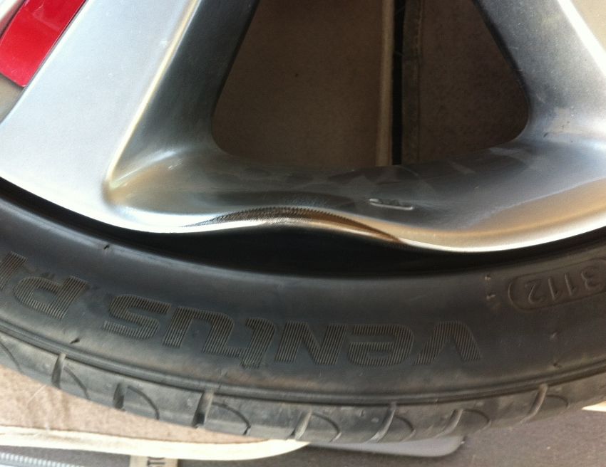 تعرف على الأسباب التي تؤدي إلى تلف جنط السيارة ومدى خطورته