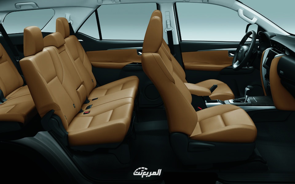 تويوتا-فورتشنر-2022-8