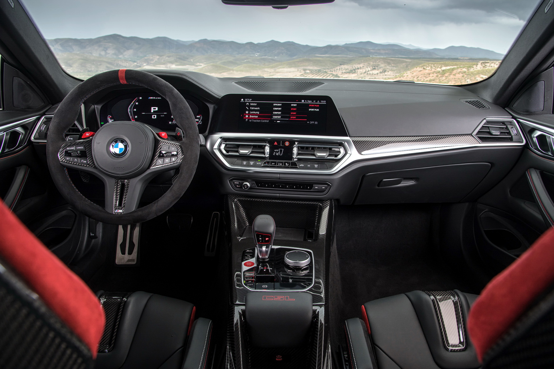 بي ام دبليو M4 CSL الجديدة هي أقوى سيارة في تاريخ الفئة الرابعة 2