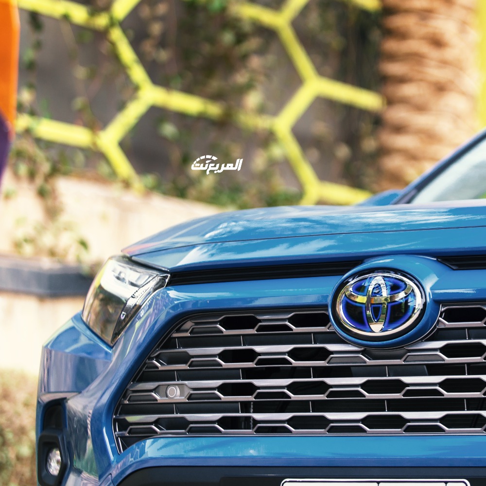 تويوتا-راف-4-2022-10-2
