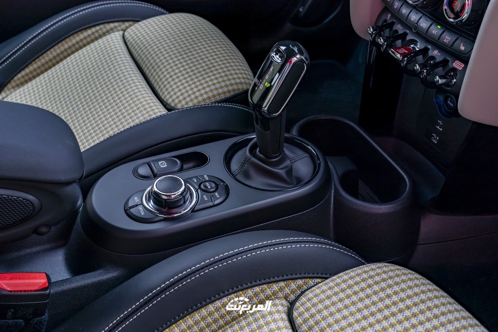 ميني-هاتش-5-أبواب-2022-12