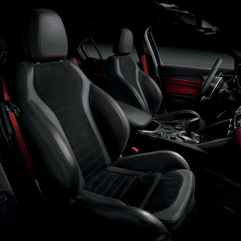 تعرّف على سيارة الفاروميو كوادريفوليو جوليا: أبهى القدرات الرياضية في جسم سيدان 2