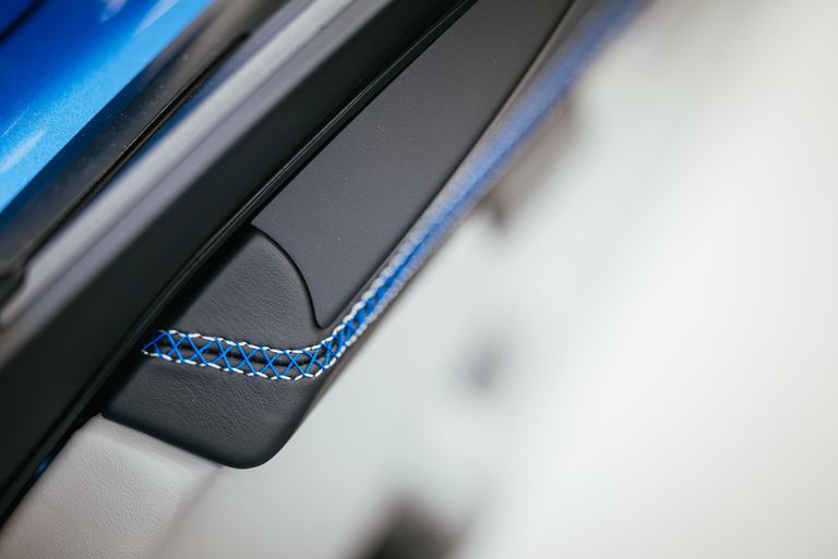 بورشه تُكرم شخصية سالي كاريرا من فيلم كارز بإصدار خاص 59