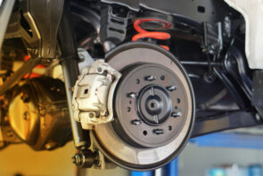 تعرف على أبرز علامات تلف أقراص الفرامل 7