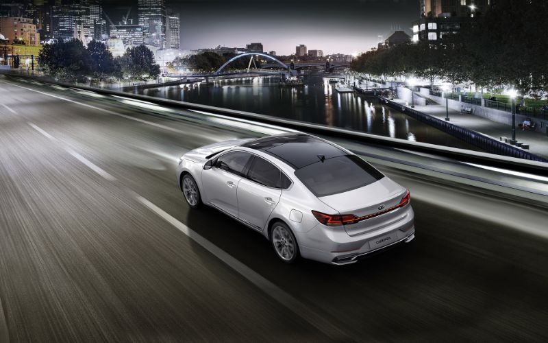 سيارة كادينزا تعرف على مواصفات السيدان الفاخرة من كيا سيارة كادينزا