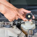 أهم أعراض تسريب زيت الفرامل 1