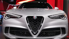 9 معلومات شيقة عن علامة ألفا روميو.. الاسم والشعار وفيراري وكوادريفوليو 6