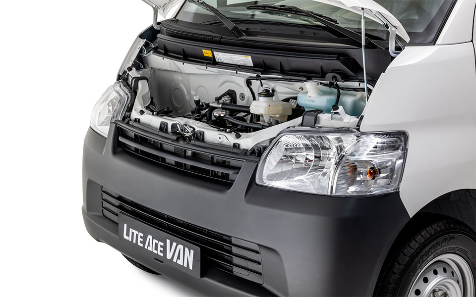 تويوتا-لايت-ايس-فان-2023-المربع-نت-2