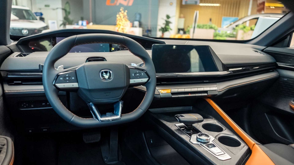 شانجان-uni-v-2023-المربع-نت-5