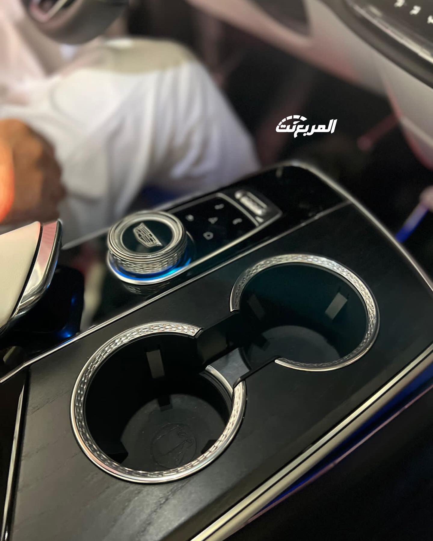 كاديلاك-ليريك-2023-المربع-نت-3-2