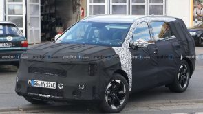 كيا سورينتو 2024 فيس ليفت تظهر لأول مرة أثناء اختبارها 4