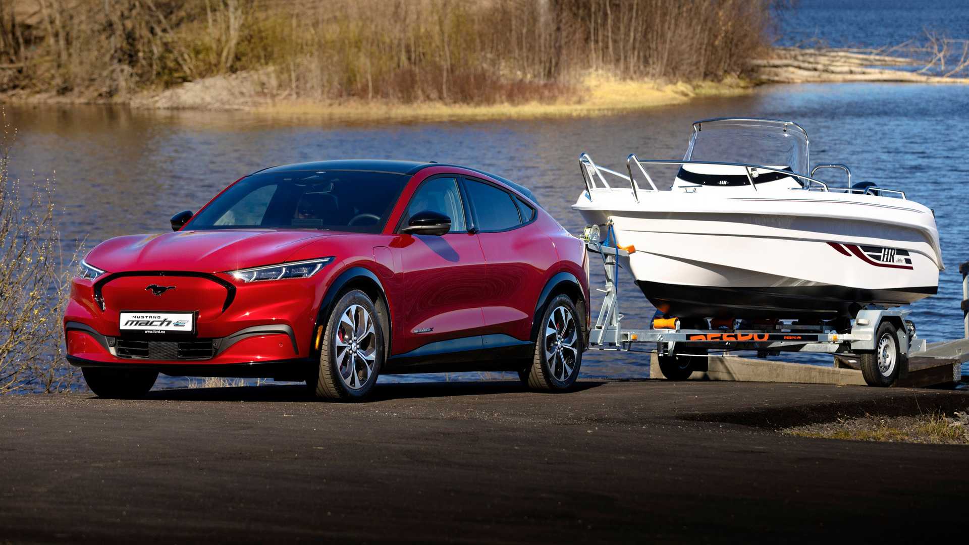 فورد موستنج ماك اي 2023 الكهربائية تنطلق في أوروبا بتحديثات جديدة فورد موستنج ماك اي 2023 الكهربائية تنطلق في أوروبا بتحديثات جديدة 1