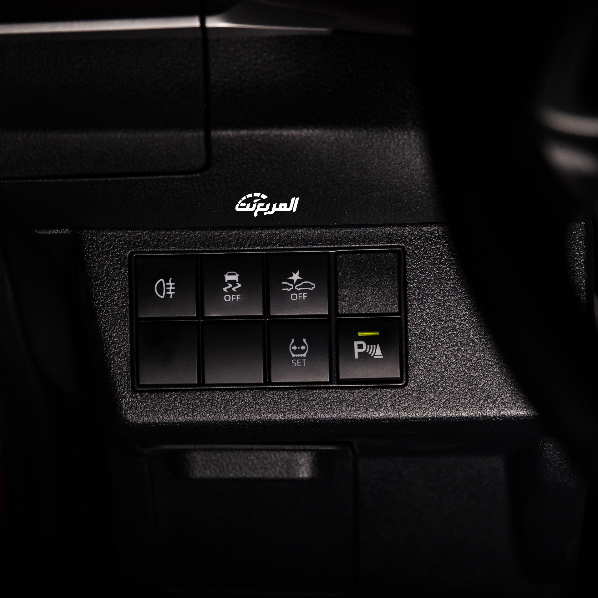 تويوتا-يارس-2023-المربع-نت-25