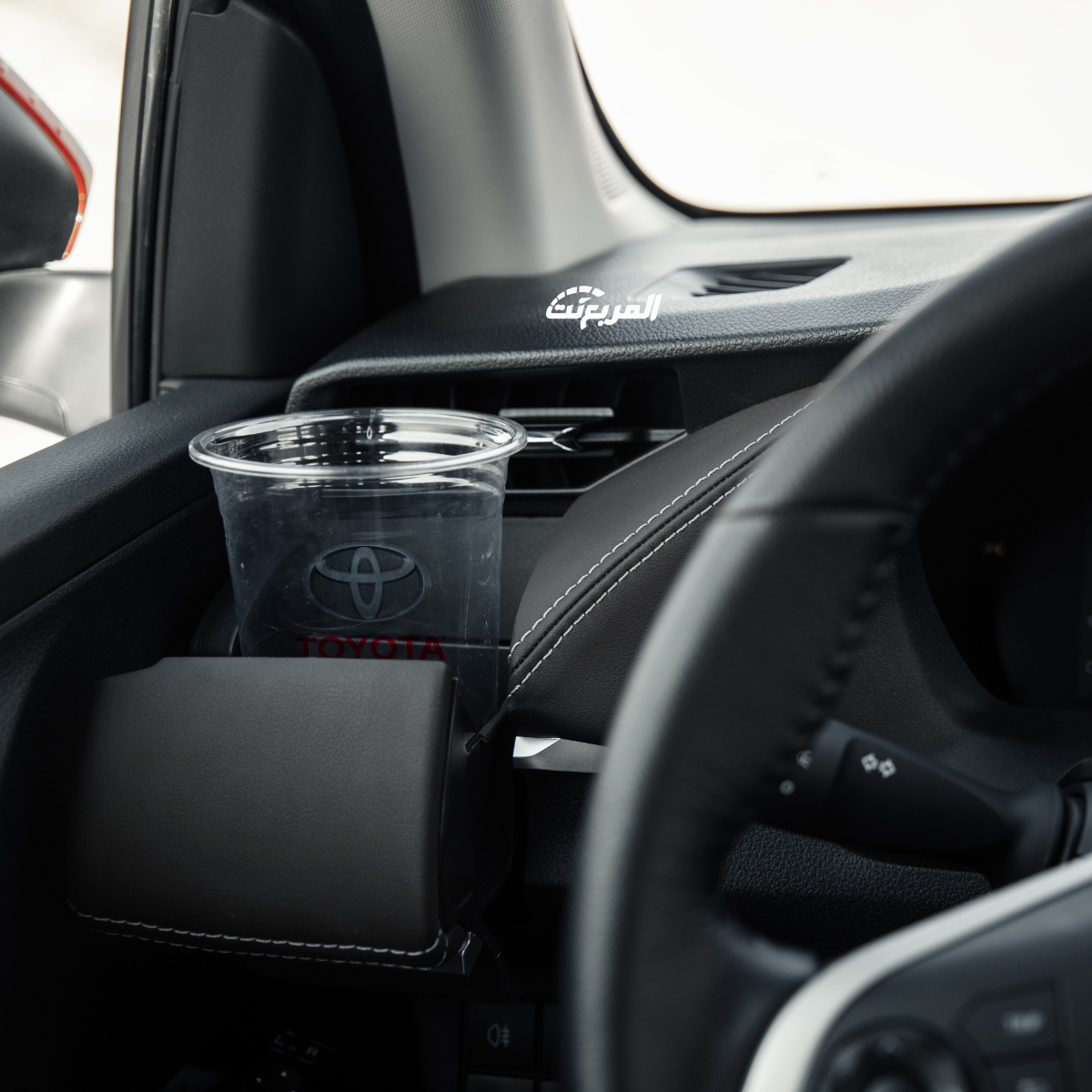 تويوتا-يارس-2023-المربع-نت-30
