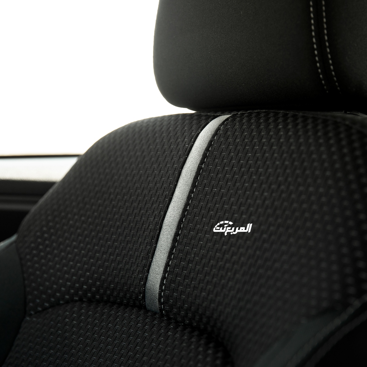 تويوتا-يارس-2023-المربع-نت-31