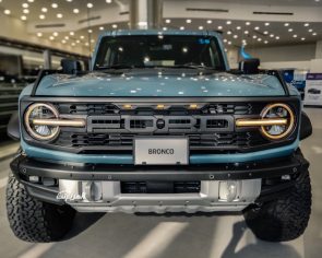 فورد برونكو رابتر 2022: تكنولوجيا السلامة والترفيه في سيارة الطرق الوعرة المميزة فورد برونكو رابتر 2022: تكنولوجيا السلامة والترفيه في سيارة الطرق الوعرة المميزة 2