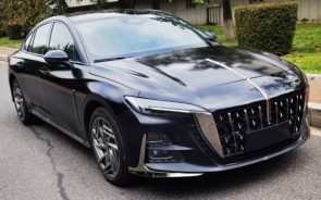 تسرب هونشي H6 سيدان الفاخرة الجديدة كلياً قبل التدشين في نوفمبر 3