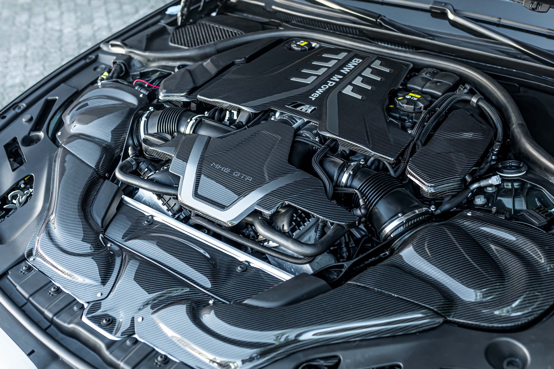 بي ام دبليو M5 CS تحصل على تعديلات جريئة من مانهارت بقوة 788 حصان 8