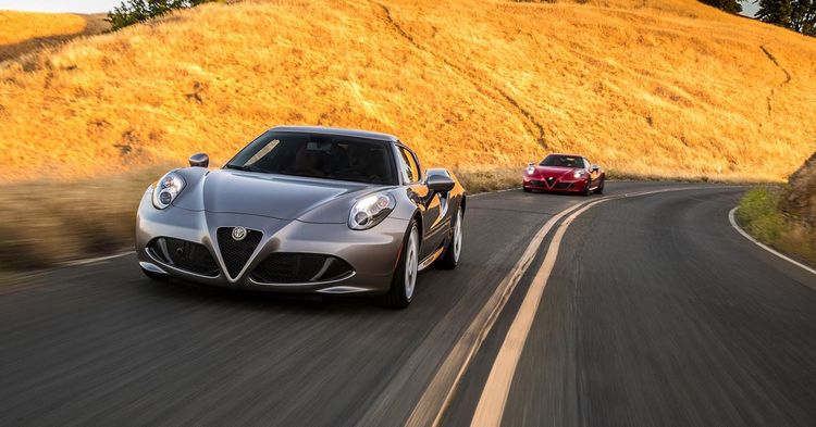 ألفا روميو 4C صغيرة فيراري.. أسباب ترفع قيمتها بين السيارات الرياضية الكلاسيكية في المستقبل ألفا روميو 4C صغيرة فيراري.. أسباب ترفع قيمتها بين السيارات الرياضية الكلاسيكية في المستقبل 1