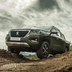 "قدرات الأوفرلود وأنظمة مساعدة السائق".. كل ما تريد معرفته عن البيك أب "بيجو لاندتريك الجديدة 2023" في السعودية "قدرات الأوفرلود وأنظمة مساعدة السائق".. كل ما تريد معرفته عن البيك أب "بيجو لاندتريك الجديدة 2023" في السعودية 5