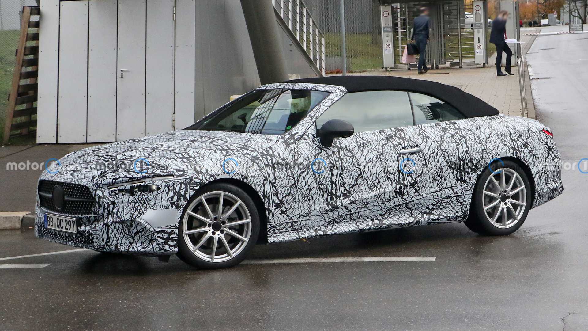 مرسيدس CLE كلاس الجديدة كلياً تظهر أثناء تجوالها في الطرق العامة 5