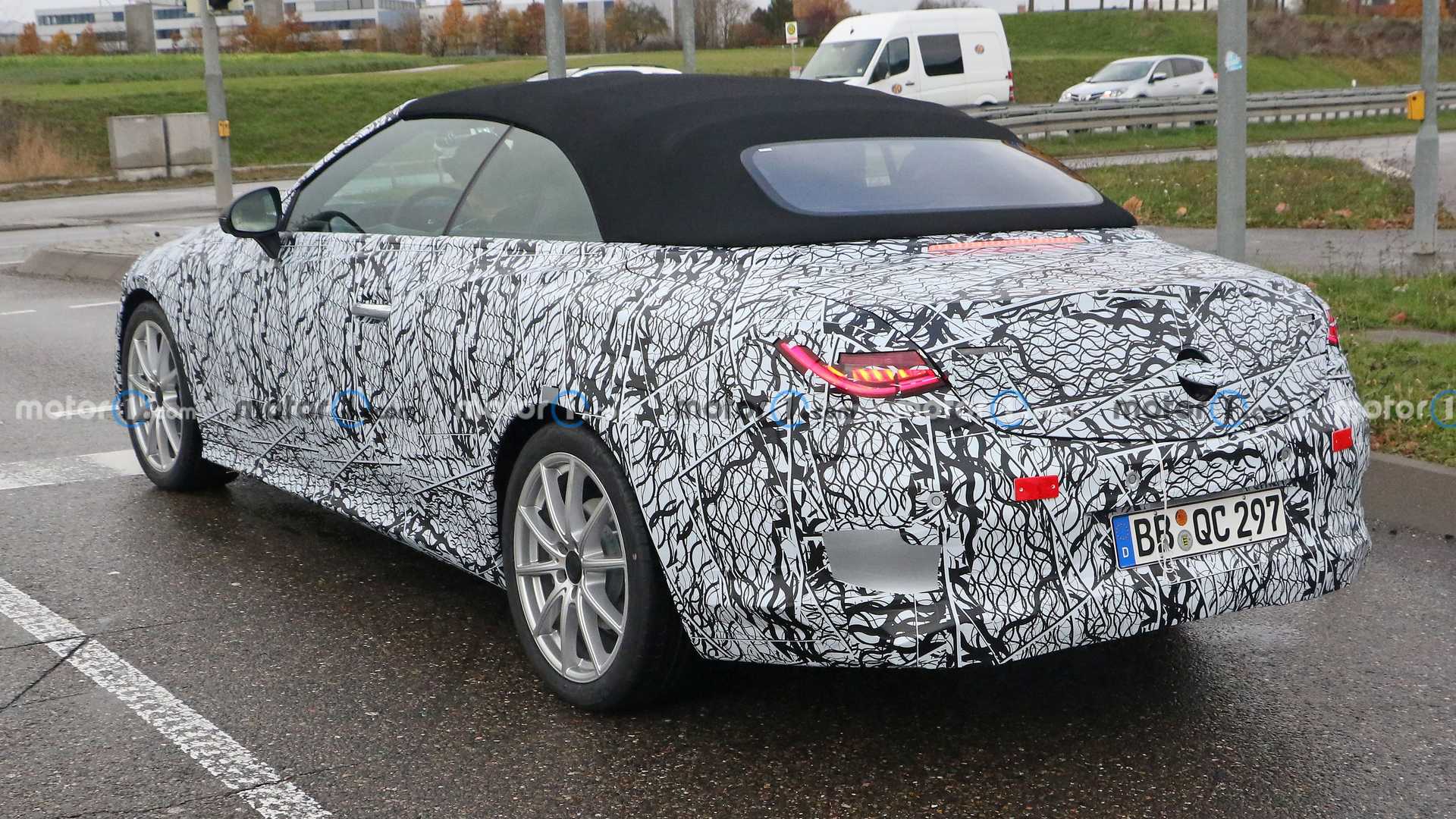 مرسيدس CLE كلاس الجديدة كلياً تظهر أثناء تجوالها في الطرق العامة 8