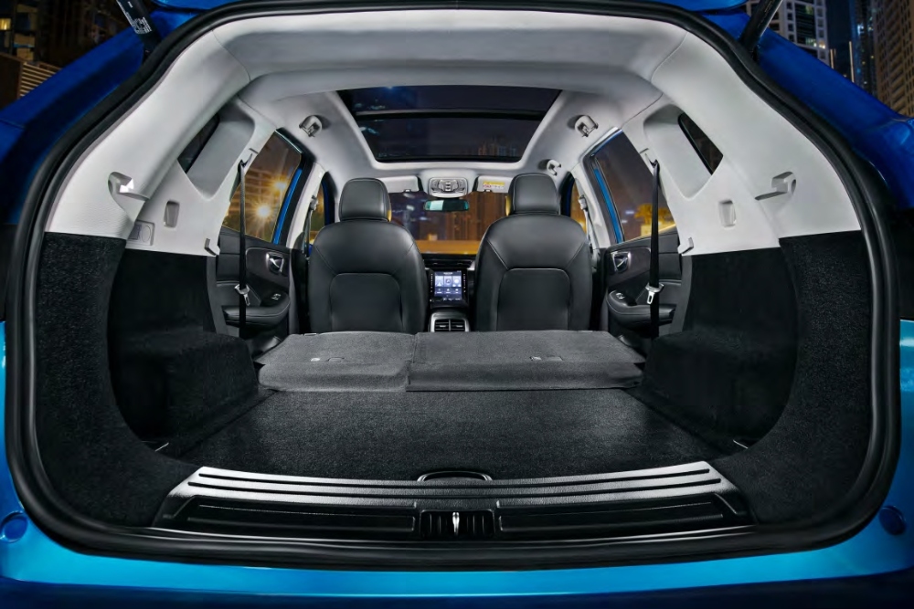 ام-جي-rx5-2023-المربع-نت-9