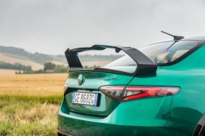 ألفا روميو جوليا GTAm: أبرز ما يميز أقوى نسخة من سيارة جوليا ألفا روميو جوليا GTAm: أبرز ما يميز أقوى نسخة من سيارة جوليا 3