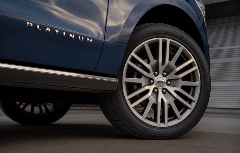 فورد-اكسبيديشن-2023-المربع-نت-6