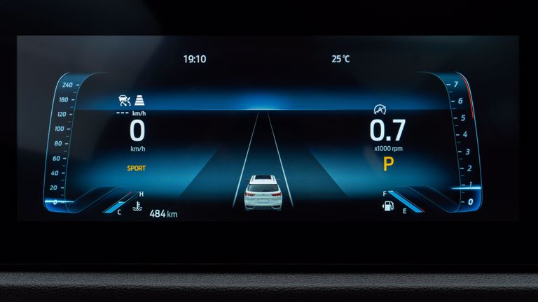 فورد-تيرتوري-2023-المربع-نت-7