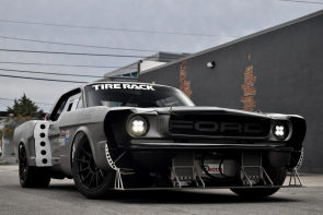 فورد موستنج موديل 1965 معروضة في مزاد بتعديلات فريدة وقوة 460 حصان فورد موستنج موديل 1965 معروضة في مزاد بتعديلات فريدة وقوة 460 حصان 3