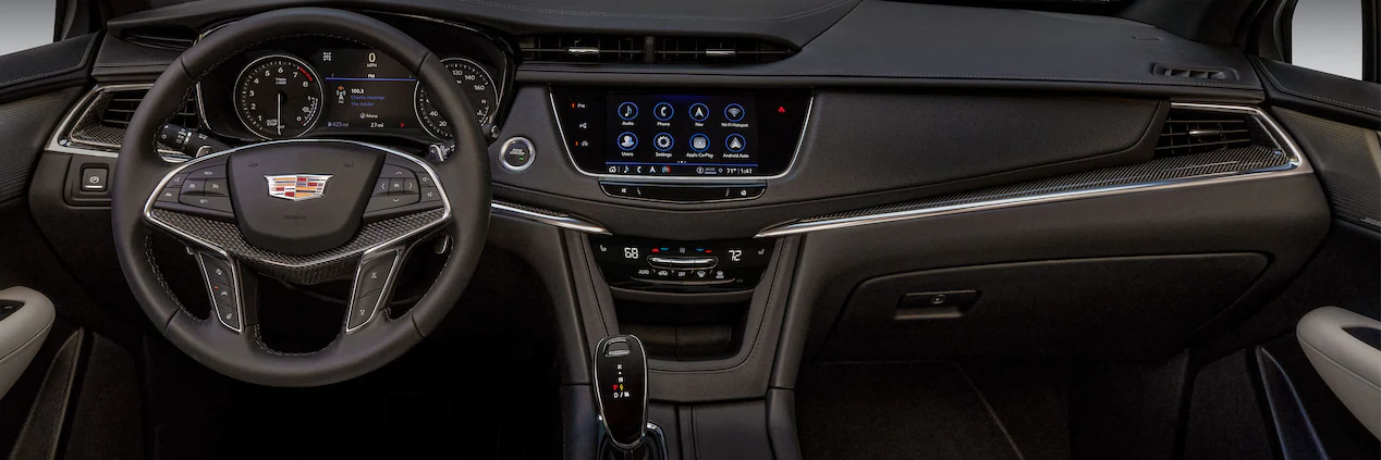 على السريع: 10 معلومات عن كاديلاك XT5 2023 الفاخرة من أمريكا 7