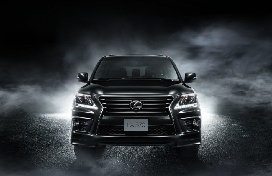 ما هي أسعار لكزس LX 2015 الفاخرة للبيع في سوق السيارات المستعملة؟ 2