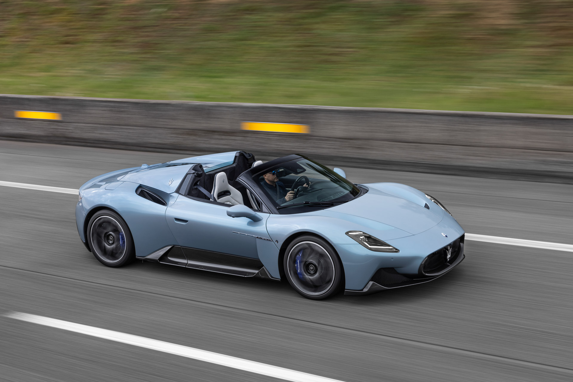 مازيراتي-mc20-سيلو-5