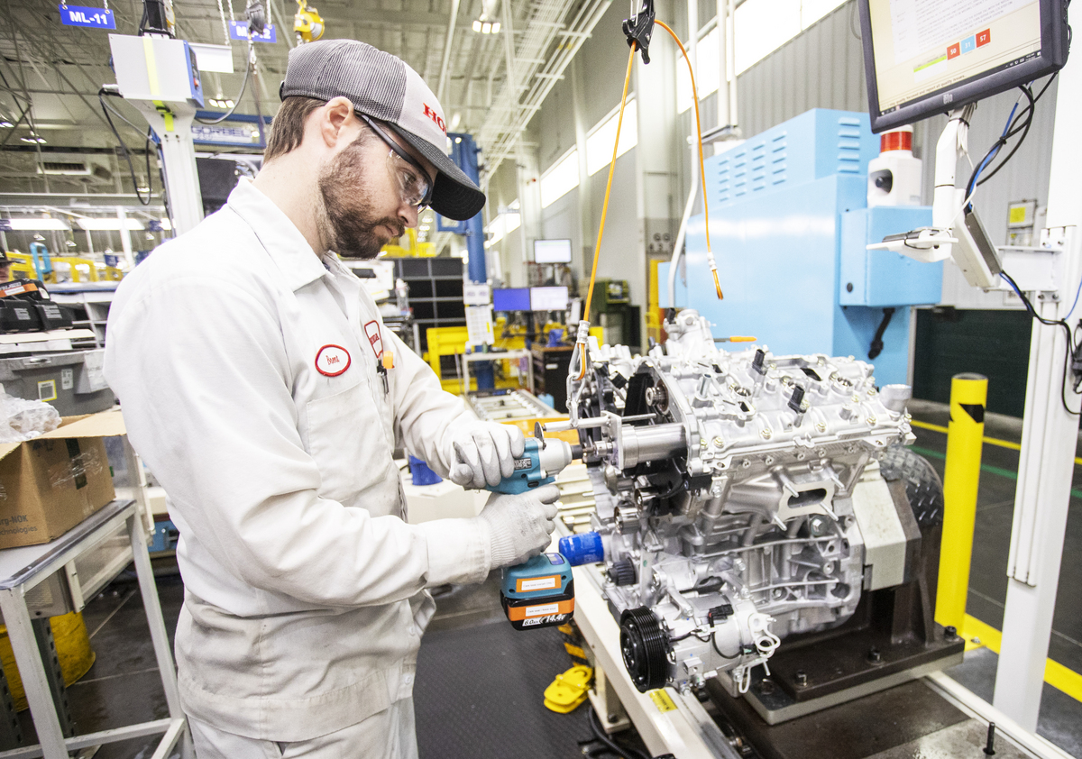 هوندا تحتفل بتصنيع 30 مليون سيارة في أمريكا بعد مرور 40 عاماً هوندا